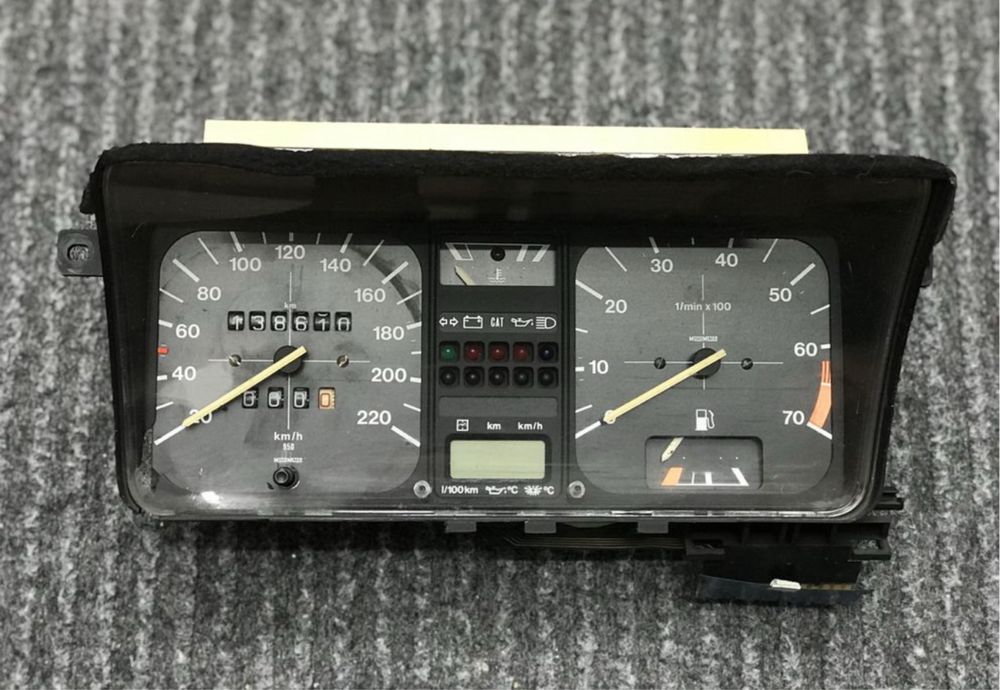 Golf 1 щиток приборов с MFA