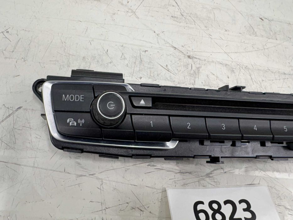Оригинален Аудио Панел За БМВ Ф45 Ф46 Ф48 Ф39 9371455 9357781  BMW F45 F46 F48 F39