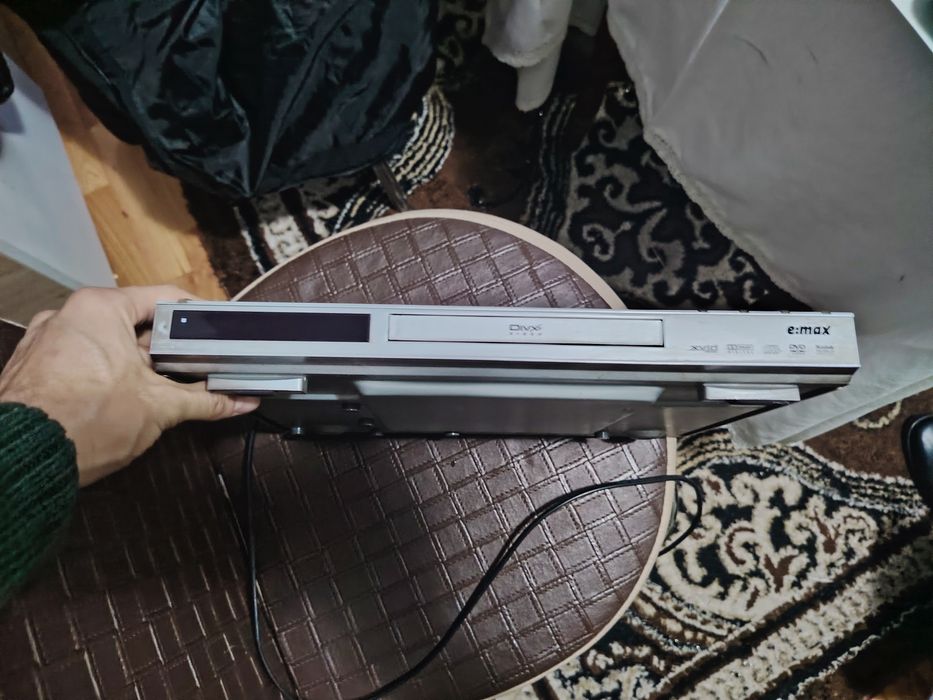 DVD Player e-max DVX601