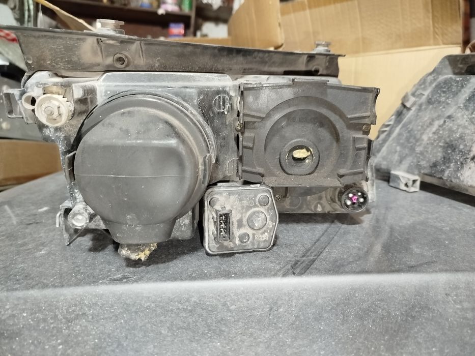 Фары Пассат б5 билед