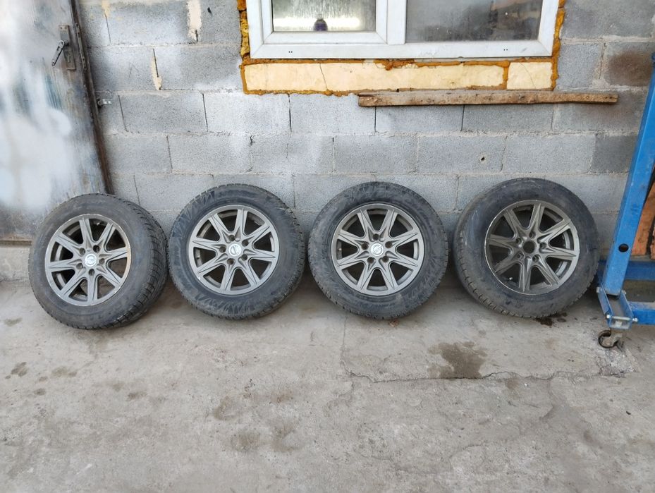 Колёса в сборе r15