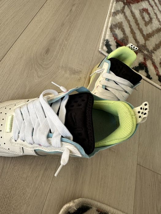 Adidasi Nike Air force 1 fluorescenti