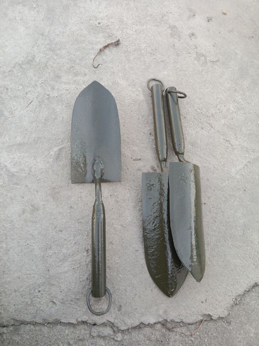 Кованая садовая лопатка