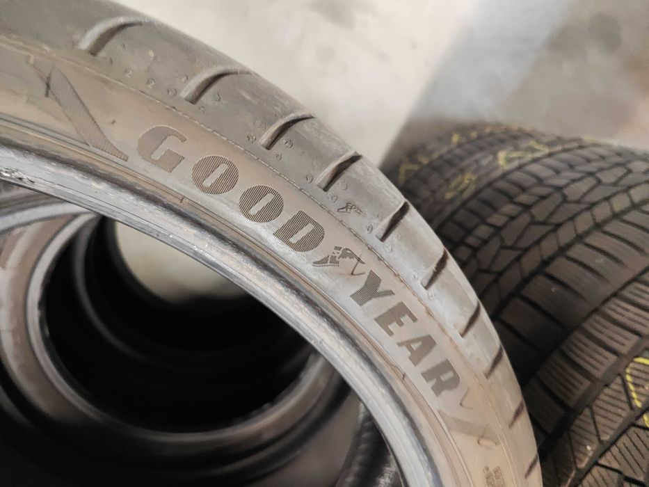4бр.летни гуми 245/35/20-275/30/20 Goodyear спорт пакет