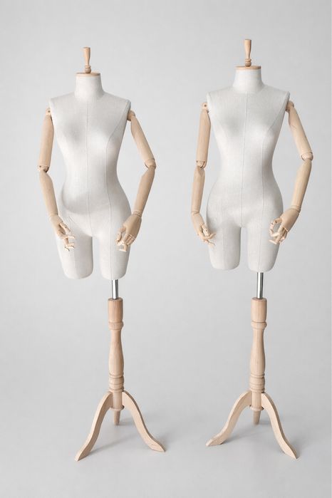 Panouri magazin vestimentar si 2 manechine