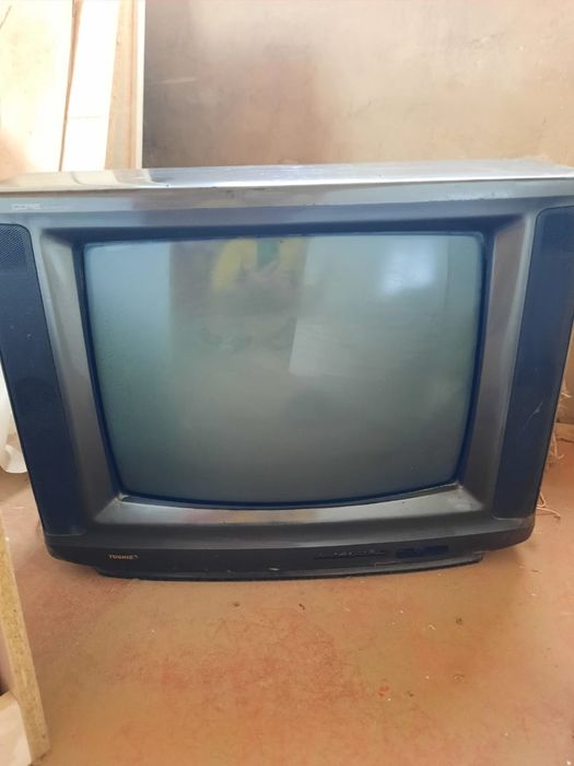 Продается телевизор