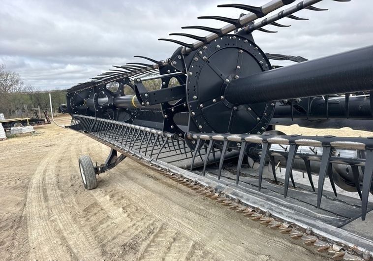 Жатка MacDon Fd75 flexdraper