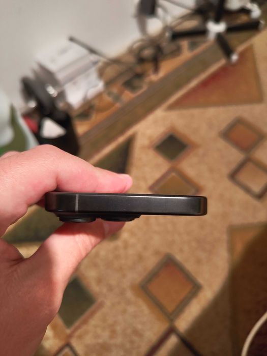 iPhone 16 pro 128gb negru black 10/10 bat 100%