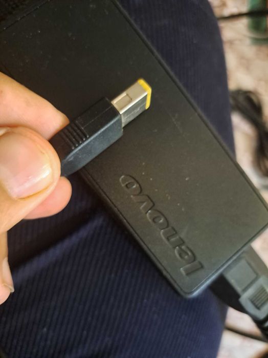 Lenova zaryadka orginal