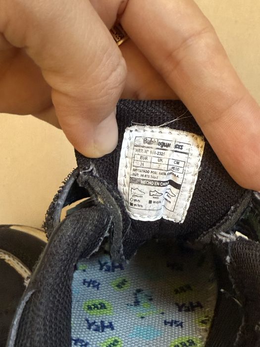 Детские кроссовки 24 размер