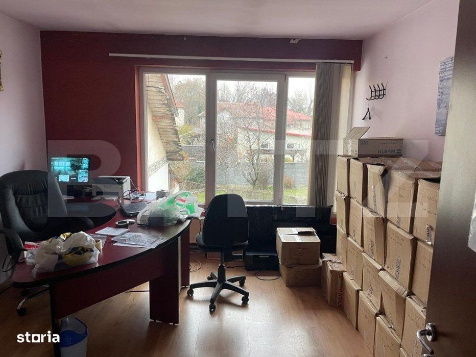 Spatiu comercial de vanzare, 5 incaperi, 328 mp, zona-Spitalul Judetea