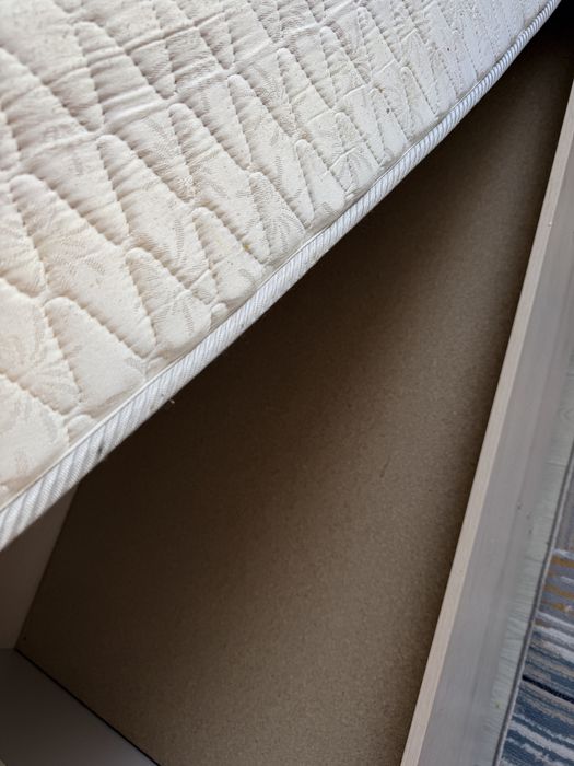 Кровать детский с матрасом