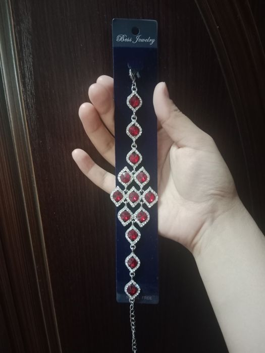 Продам новый браслет