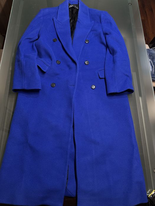 Синьо палто Zara