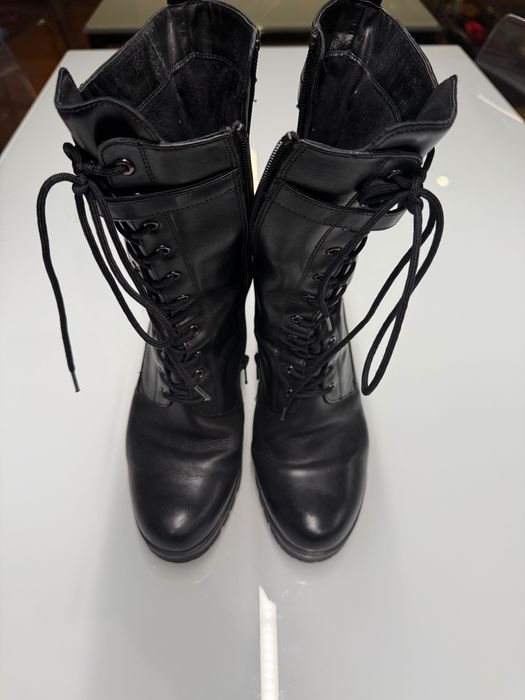 Обувки по 25 евро