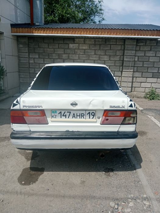 Продам машину, Нисан примера  Р10 автомат