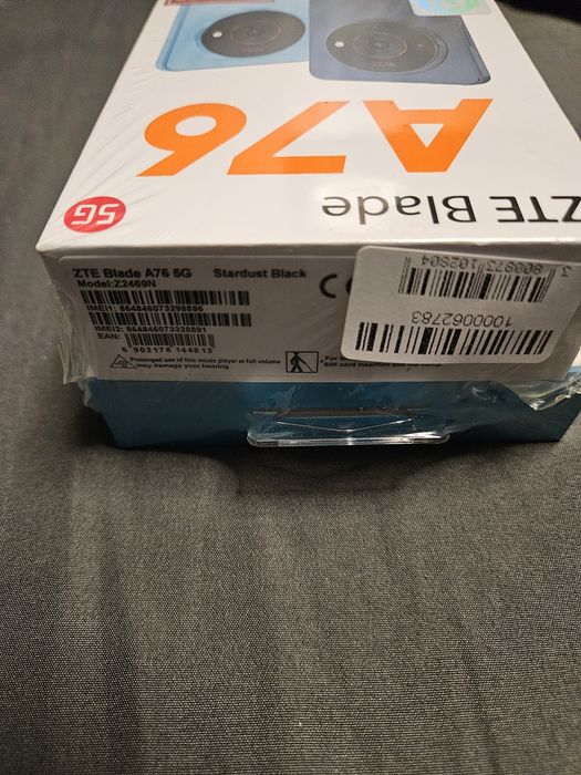 Телефон ZTE Blade A76