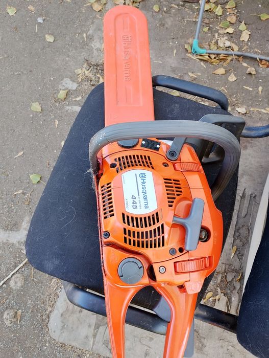 Бензопила цепная