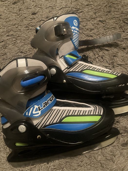 Коньки  (39-41р)