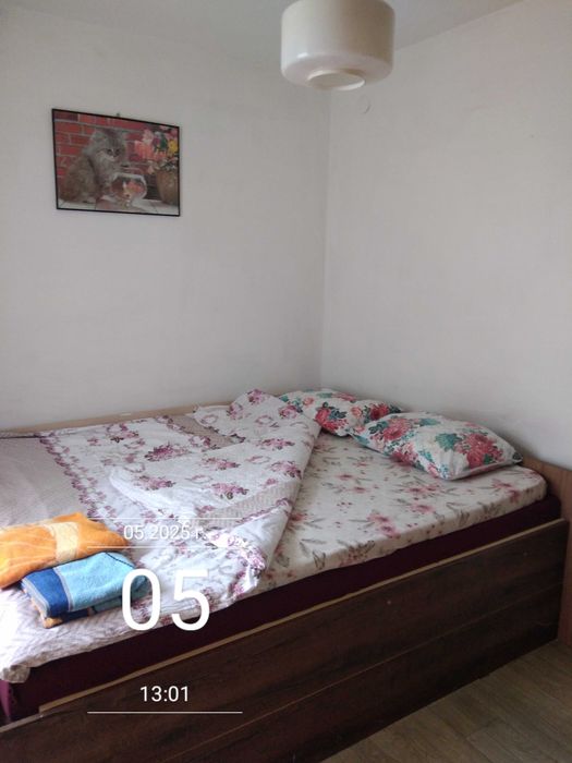 стая от апартамент 1 минута пеша от Катедралата за сам/сама наем 200 Е