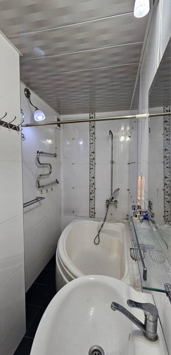 3 комнатная квартира Ялангач. Эко базар. Чимган магазин