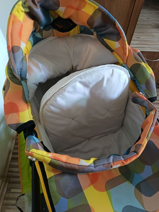 Бебешка количка 3 в 1