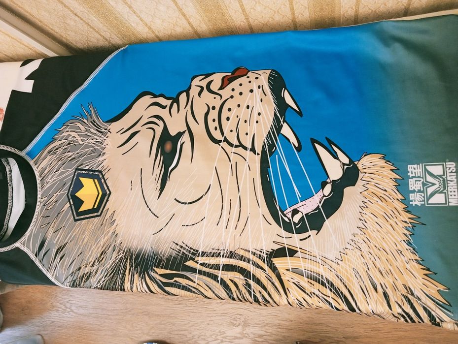 kenzo Решгард keiko