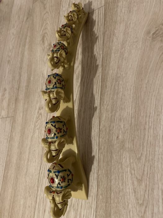 Статуэтка семь слонов