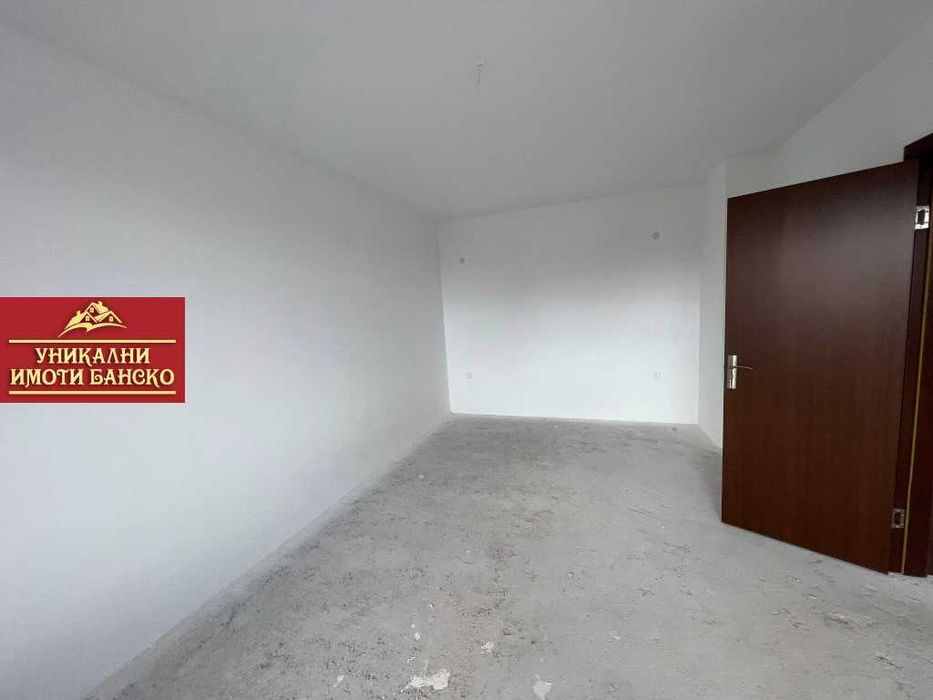 До центъра и парка в Банско! Двустаен апартамент за продажба