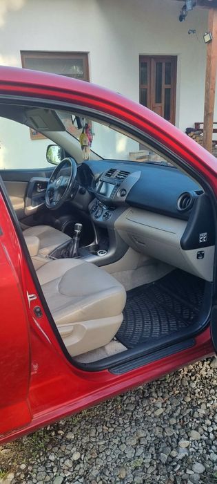 Toyota RAV4  2.2 Disel 177 Cp 4*4stare  buna