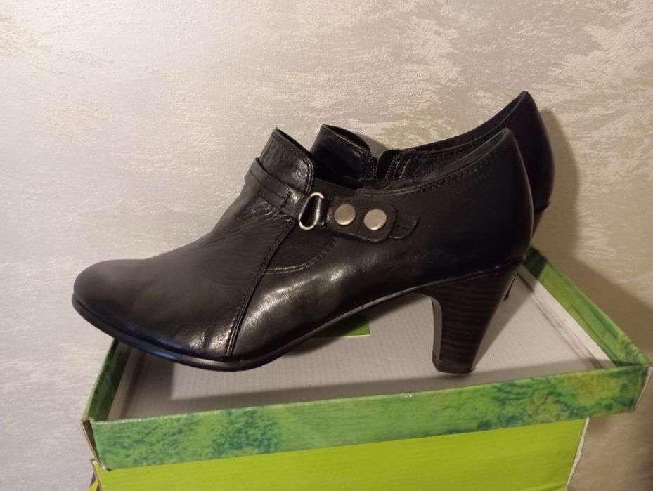 Ботильоны черные, р.40