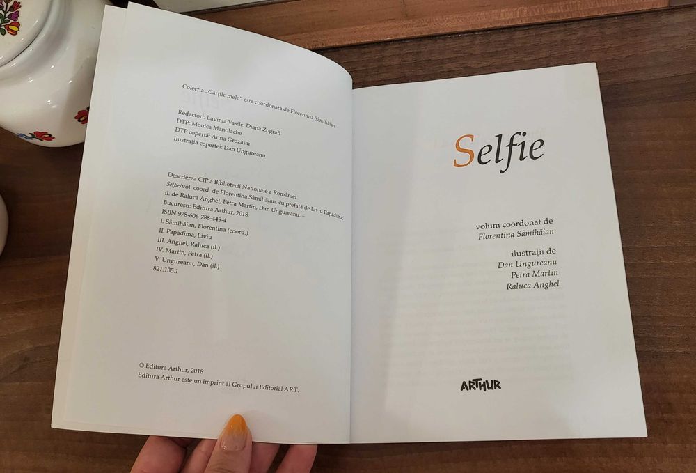 Cartea Selfie, editura Arthur, Nou