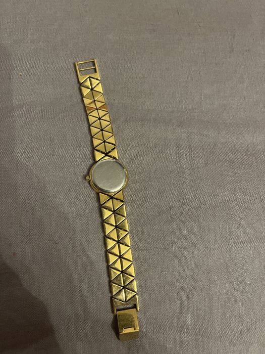 Ceas de mână de firma