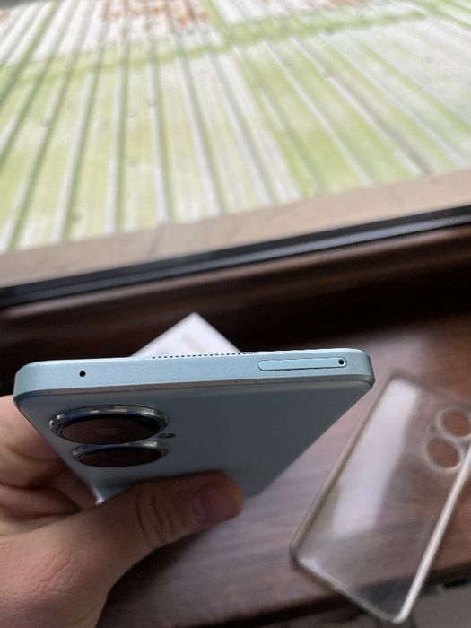 Huawei Nova 11i  6+3/128 gb holati ideal karobka dok full