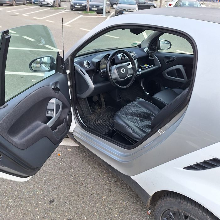 Smat Fortwo coupe mhd   Motor 999 benzina an fabricatie 2012 Euro 5