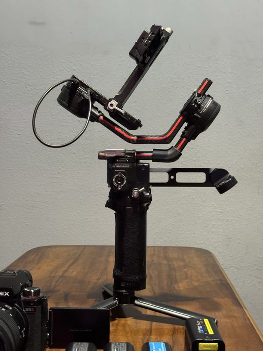 LUMIX S 2 Soliladi Kompilekt