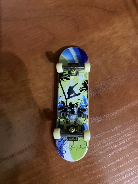 Фингерборд . Скейтборд SBEGO