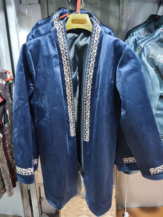 Продам чапан тёмно-синий