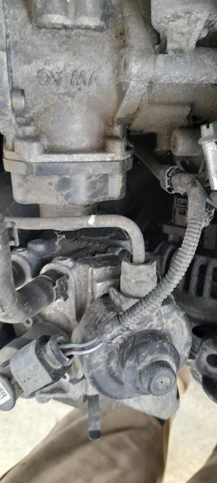 Vând injectoare rampa și pompa injecție audi a4 b8