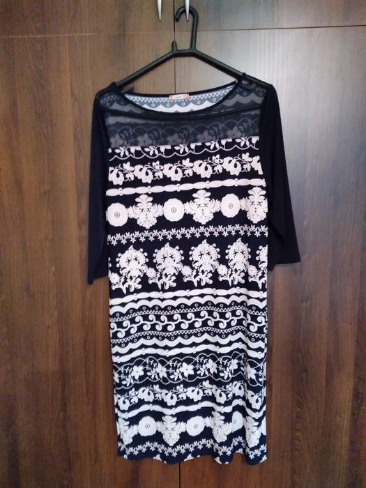 Платье женское. Размер 54-56