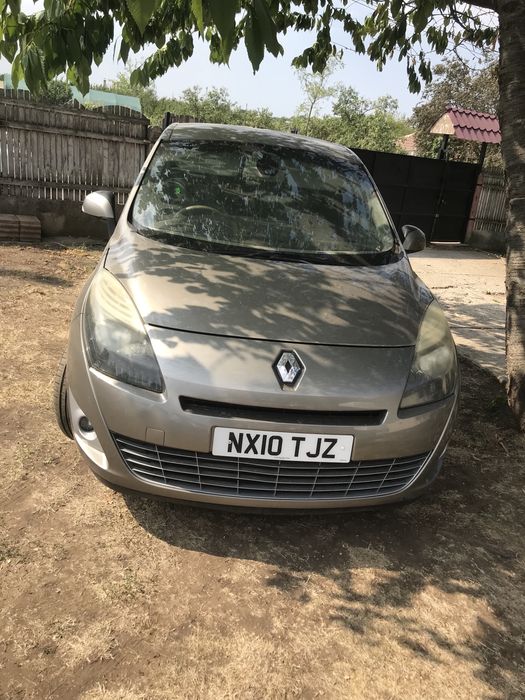 Usi macarale haion si alte piese scenic 3 2011