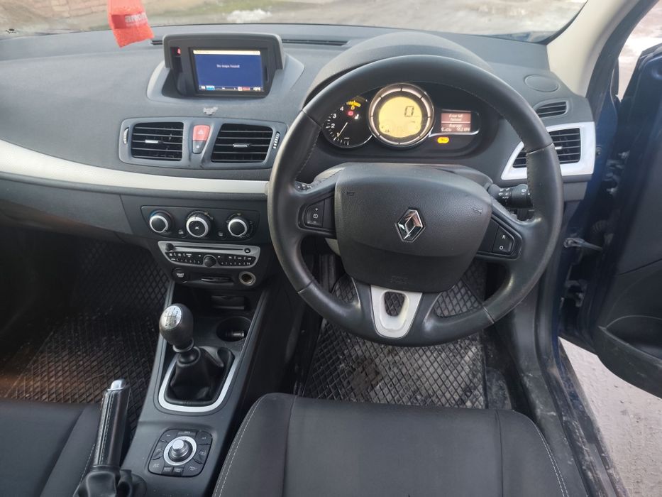 Рено Меган 1.5 dci 110k ЗА ЧАСТИ