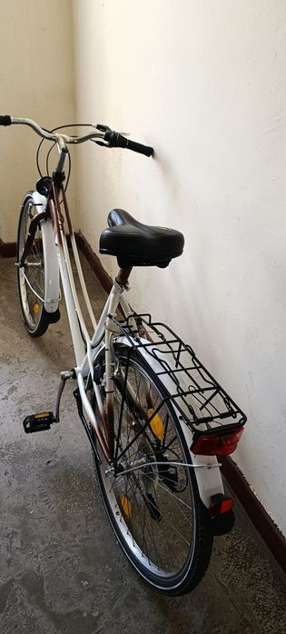 Bicicletă damă BIRIA ,aproape nouă ,de vânzare în stare bună de funcționare !