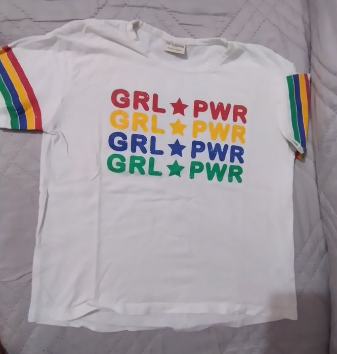 Блузки за момичета 10-14 години