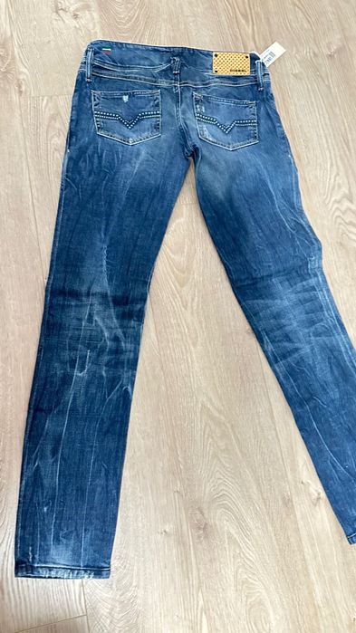 Дамски дънки diesel