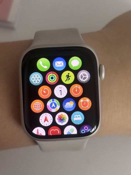 Apple watch series 9