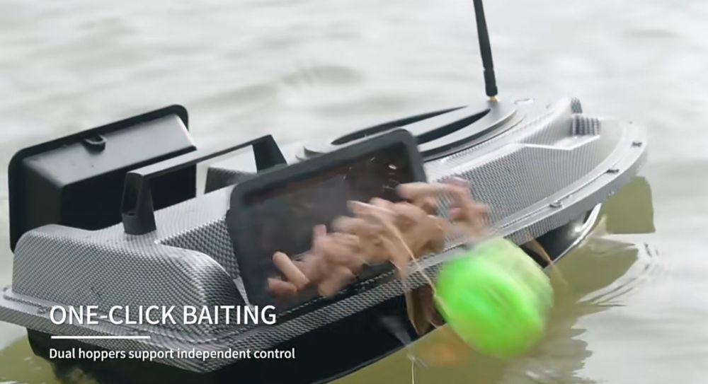 Лодка за захранка карбонова с 40 точки GPS автопилот,Сонар,зарядно,сак