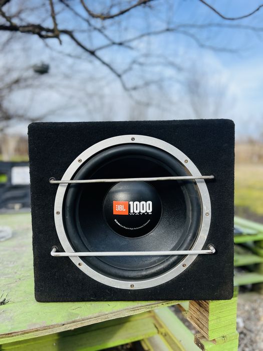 Subwoofer +statie auto jbl