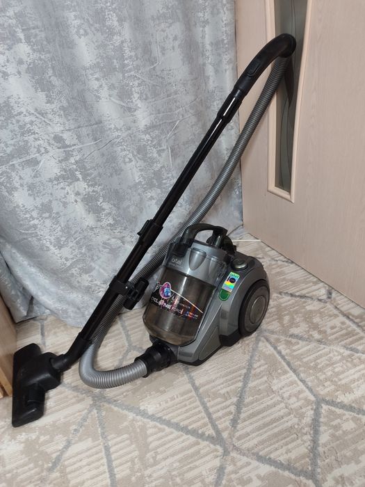 Продаётся пылесос