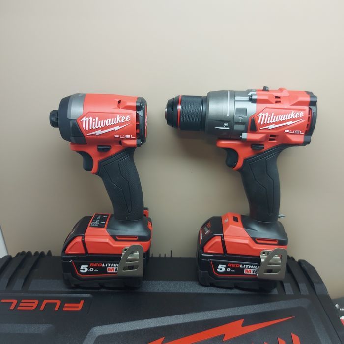 ПРОМОЦИЯ.Топ модел комплект Milwaukee M18 FPP2A3-502X